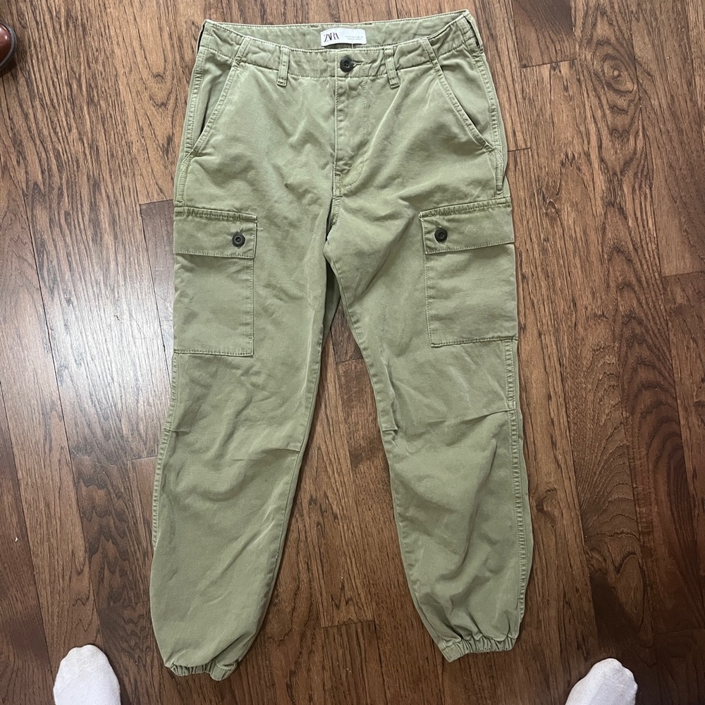 Zara green cargo jogger pants. Size 34/2